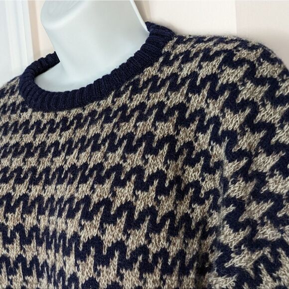 Vintage WM. H. Leishman wool hound tooth sweater graphic knit crew neck Large B3 - Picture 4 of 8